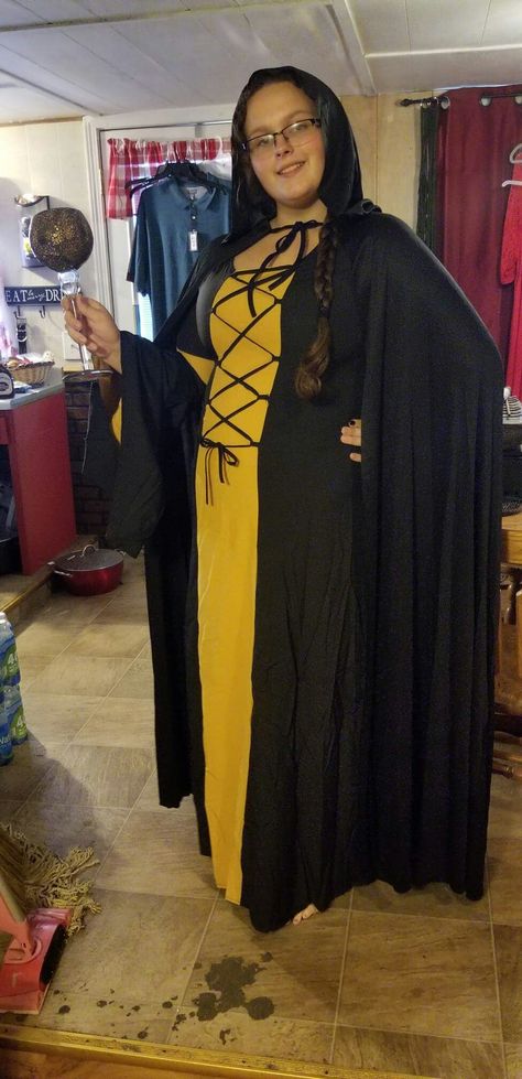 Some details need to be added Hufflepuff Cosplay, Helga Hufflepuff, Need This, Saree