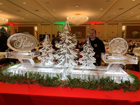 Food Displays Ice Sculptures: by Art Below Zero Christmas Soiree, Ice Sculpture, Below Zero, Food Displays, Ice Sculptures, Food Presentation, Frozen Desserts, New Perspective, World Class