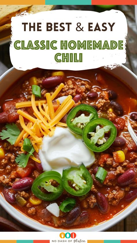 Classic Homemade Chili Classic Chili Recipe Stovetop, Easy Yummy Chili Recipe, Stovetop Chili Recipe Ground Beef, Easy Stove Top Chili, Chili Ingredients List, 5 Star Chili Recipes, Chili Recipe Easy Stovetop Ground Beef, Chilli Recipe Stovetop, Easy Chilli Recipe Stovetop