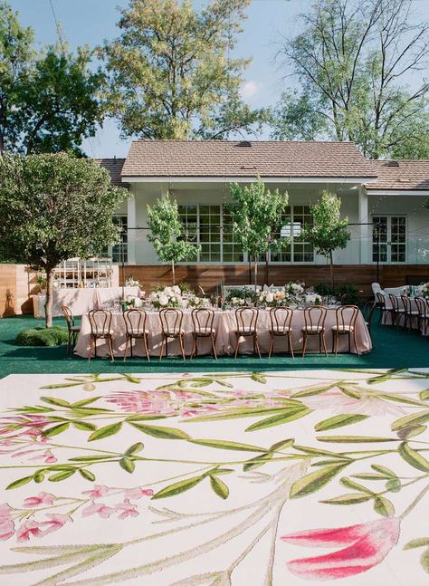 50 Best Spring Wedding Ideas Homemade Wedding Decorations, Spring Wedding Ideas, Dance Floor Wedding, Spring Wedding Decorations, Rustic Planters, Unusual Weddings, Wedding Floral Centerpieces, Wedding Hashtag, Spring Wedding Inspiration