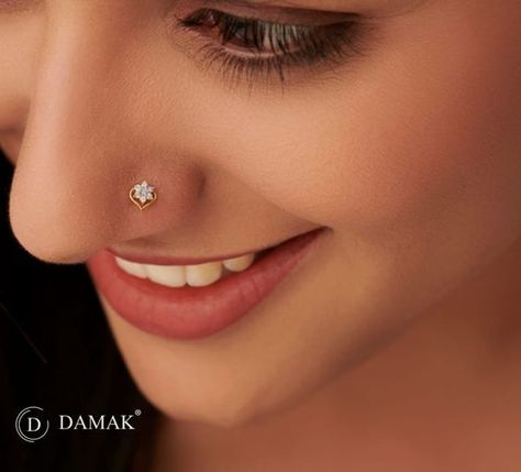 Diamond Mukku Pudaka, Diamond Nosepin Designs, Nose Pin Designs Gold, Nosepins Indian Gold, Nose Pin Aesthetic, Diamond Nose Pin Design, Nosepin Design, Nose Ring Aesthetic, Caratlane Jewellery