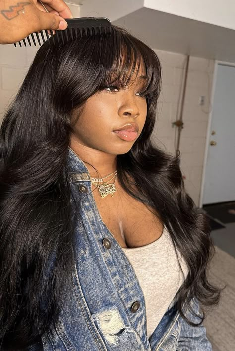 Birthdays Hairstyles, Sewin Hairstyles, Lace Front Wigs With Bangs, Hair W Bangs, 20s Hair, Afro Hair Styles, 2000s Hairstyles, December Hair, Straight Hair Styles