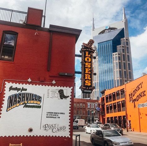 Music Row Nashville Guide: The Locals’ Side of Nashville Nashville Music Row, Travel Widget, Nashville Guide, Nashville Living, Music Row Nashville, Nashville Itinerary, Nashville Aesthetic, Nashville Photos, Nashville Christmas