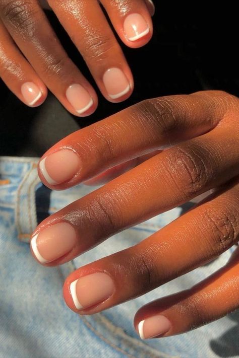 Minimalist Manicure, Italy Nails, White Nail Ideas, Natural Nails Manicure, Simple Gel Nails, Work Nails, Classic Nails, White Nail, Nails Simple