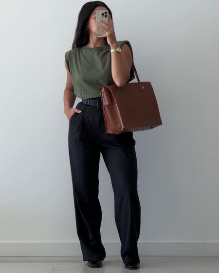 Social Work Outfits, Trouser And Top For Ladies, Social Worker Outfits, Trousers Outfit Casual, Work Outfit Inspiration, Rib Cardigan, Stylish Work Attire, Business Outfits Women, Business Casual Outfits For Work