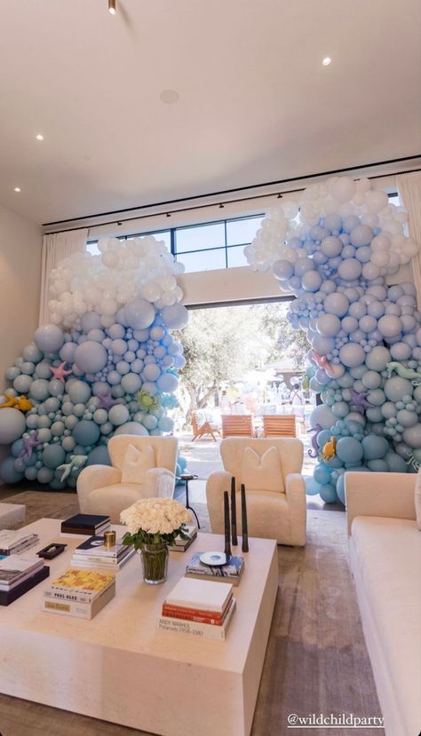 Stormi Jenner, Khloe Kardashian House, Luxury Birthday Party, True Thompson, Luxury Baby Shower, Slumber Party Birthday, Dream Kardashian, 5th Birthday Party, Kids Aesthetic