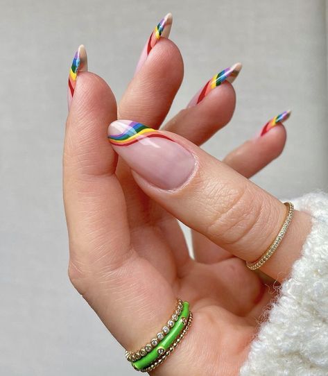 Wavy Rainbow Nails, Gold And Rainbow Nails, Rainbow Ombre Nails Acrylic, Pride Nails Almond Shape, Pride Flag Nails Designs, Pride Nails Designs Almond, Rainbow Stripe Nails, She Ra Nails, Pastel Pride Nails