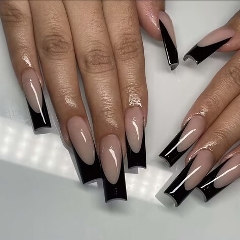 Faster shipping. Better service Black French Tip, Gothic Chic, Professional Nail Art, Black French, Beauty Inspo, Nail Forms, Spring Nail Art, Stick On Nails, Birthday Nails