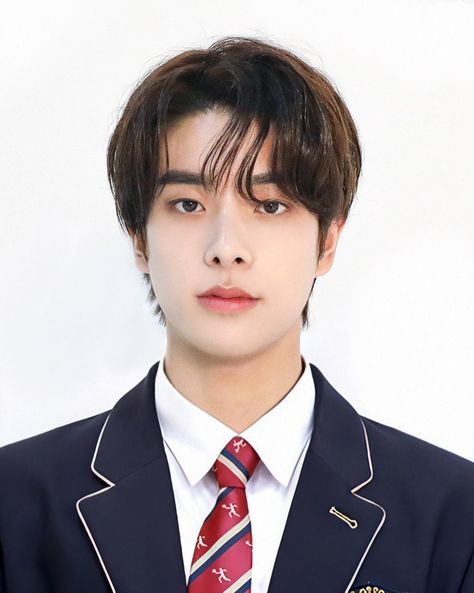 sim jake jaeyun ID enhypen Enhypen Student Photo, Enhypen School Photo, Enhypen School Photoshoot, Enhypen Student Id Card, Enhypen Id, Karakter Au, Enhypen Widget, 2x2 Picture Id, Jaeyun Enhypen