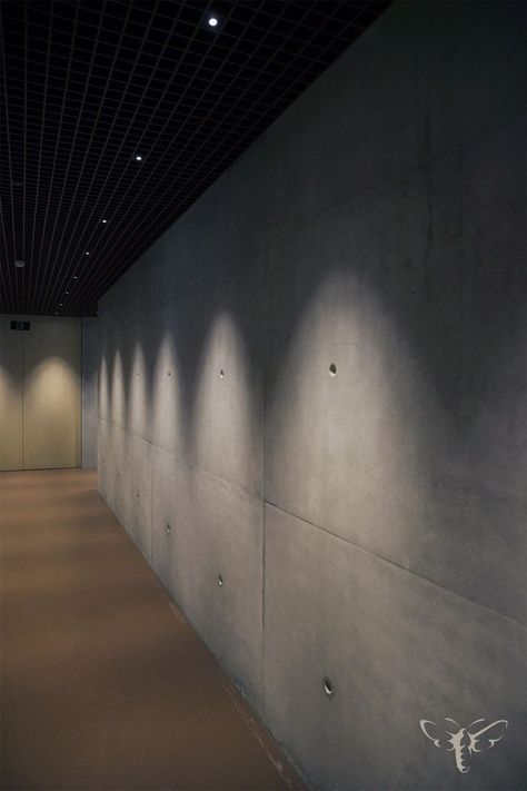 Enhance the character and atmosphere of a space with interior wall wash lighting. Wall washers can be fitted in either the floor or the ceiling to give an upward or downward wash on vertical surfaces. Shown here is the Ettaro 35, providing ambient illumination with a soft, diffused glow. Wall washers work best on matt, pale-coloured walls and are also a great way to give the impression of more space in a narrow area! Wall Wash Lighting, Washing Walls, Lighting Wall, Prayer Room, Types Of Lighting, Interior Wall, Diffused Light, Interior Walls, Light Fittings