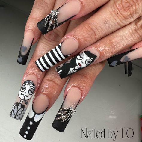 Adams Family Nail Designs, Adam’s Family Nails, Addams Family Nail Art, Adams Family Nail Art, Morticia Addams Nails, Wednesday Nails Ideas, Morticia Nails, Adams Family Nails, Adams Nails