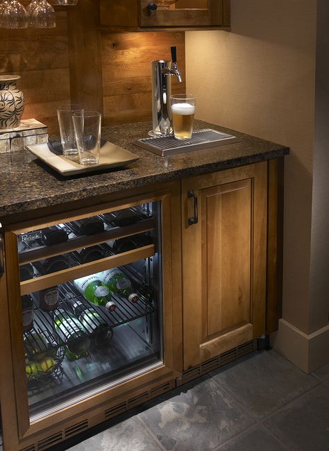 Is your glass half empty or half full? It doesn't matter when you have a Perlick Beer Dispenser in your home. This is the ultimate man (or woman) cave item! Basement Bar Ideas Diy, Basement Bar Ideas Small, Basement Bar Ideas On A Budget, Basement Home Theater, Theater Decor, Bar Mini, Bar Refrigerator, Solid Door, Bar Outdoor