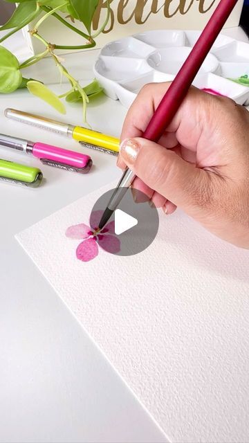 Waterpaint Ideas For Beginners, Water Color Painting Ideas For Beginners Step By Step, Watercolour Flowers Simple, Water Colours Painting For Beginners, Simple Watercolor Paintings For Beginners, Water Coloring Ideas For Beginners, Waterpaint Ideas, Dark Pink Colour, Flowers For Beginners