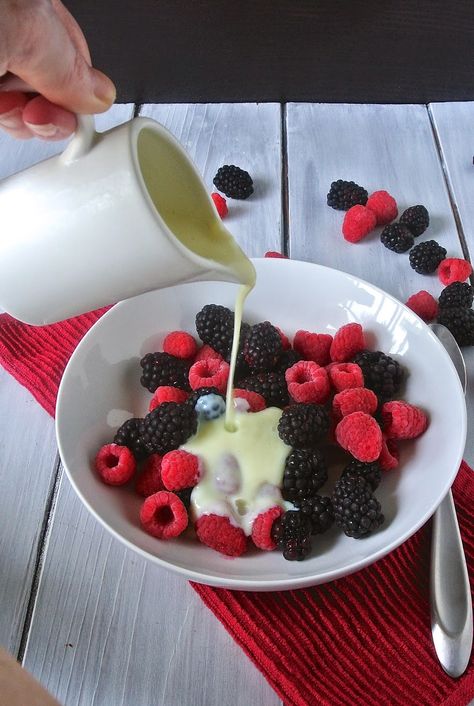 Hot English custard over frozen berries. #dessert #british #custard #berries English Custard, English Desserts, British Desserts, Comfort Desserts, Frozen Berries, English Food, British Food, Fresh Berries, No Bake Desserts