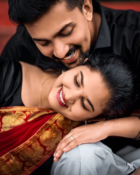 Marrage Pic Couple, Kerala Photos, Simple Girl Outfits, Pre Wedding Photoshoot Outfit, Gals Photos, Cute Couples Photography, Wedding Couple Poses Photography, Best Pose For Photoshoot, Couple Picture Poses