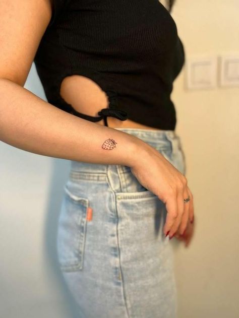 Strawberry tattoo 🍓 Strawberry Arm Tattoo, Strawberry Tattoo Simple, Tattoo Strawberry, Tat Placement, Strawberry Tattoo, Tattoo Simple, Simplistic Tattoos, Tattoo Inspo, Simple Tattoos