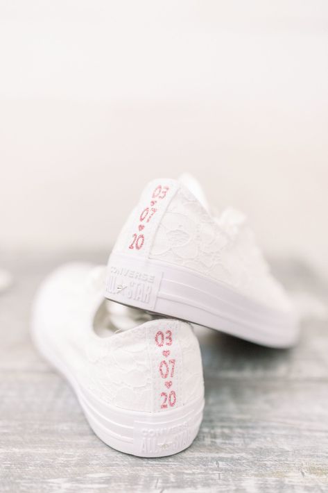 Slip On Wedding Shoes, Custom Wedding Sneakers, White Low-top Wedding Shoes For Bride, Wedding Shoes Bride Comfortable, Customizable Low-top Wedding Shoes For Bride, Comfortable Wedding Shoes For Bride, Customizable White Wedding Sneakers, Customizable White Sneakers For Wedding, Low-top Lace Wedding Shoes For Bride