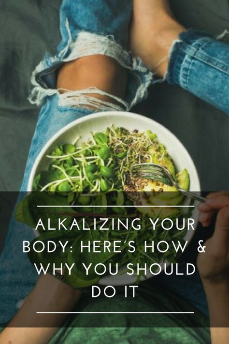 Why and How to Alkalize the Body Health Improvement, Water Health, Gym Diet, Healthy Herbs, Diet Healthy, Vegan Eats, Alkaline Water, Holistic Remedies, Eat Better