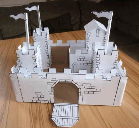 This easy-to-build Medieval Castle  is a  playset and also can be used at school , to show the  basic fundaments of this type of ancient s... Paper Castle Template, Paper Castle, Model Castle, 3d Castle, Castle Crafts, Castle Project, Papercraft Download, Cardboard Castle, Castle Designs