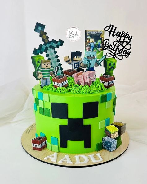 Celebrate your day with this minecraft themed cake, one block at a time🥰 [minecraft themed cake, minecraft cake, byob, cake for kids, customised cake, delhi ncr, bake your own brownies, trending cakes ] Creeper Cake Minecraft, Minecraft Birthday Cake For Boys, Minecraft Cake Ideas, Trending Cakes, Creeper Cake, Minecraft Cakes, Cake Minecraft, Cake For Kids, Cake Designs For Boy