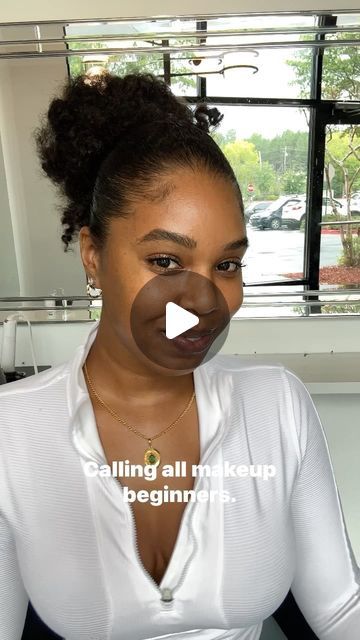 Eboni Hall 💋 Beauty Coach for Busy Women on Instagram: "If you finally want to learn how to do your own makeup, I’m hosting another virtual makeup class Saturday, February 10th at 7pm. 🥳💋💄

I’m calling it “The 10 Minute Slay”😆 Yall should know that these slots go fast 💨 👀😅

I would LOVE to meet you🫶🏾
If you’re interested comment “I’m ready!” Below 👇🏾 
#selfcareroutine #selfcarematters #dailyroutine #makeuptutorial #morningroutine #makeupbrush #makeuptools #travelbag #makeupbag #blackgirlstravel #beautyroutine 
#makeupforbeginners #atlmua #easymakeup #naturalmakeup #feminineenergy #femininity #fastmakeup #makeuptutorial #makeupuptransformation #motd #makeupoftheday #makeupofinstagram #makeupideas #howtodomakeup #makeuplook #concealertutorial #the makeupforbeginners #makeupforwom How To Do Your Own Makeup, Makeup Diy Tutorial, Minimum Makeup, Virtual Makeup, Fast Makeup, Natural Skin Care Remedies, Beauty Corner, How To Do Makeup, Makeup Class