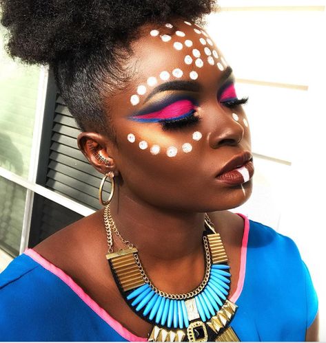 15 Dope Makeup Looks Inspired by The Black Panther Movie #WakandaForever - Panther Makeup, African Face Paint, African Makeup, Black Panther Movie, Makeup Christmas, Movie Makeup, Theatre Makeup, High Fashion Makeup, The Black Panther