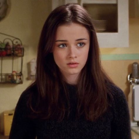 Rory Gilmore, Black Sweater, Gilmore Girls, Blue Eyes, Brown Hair, Long Hair, A Woman, Hair, Blue