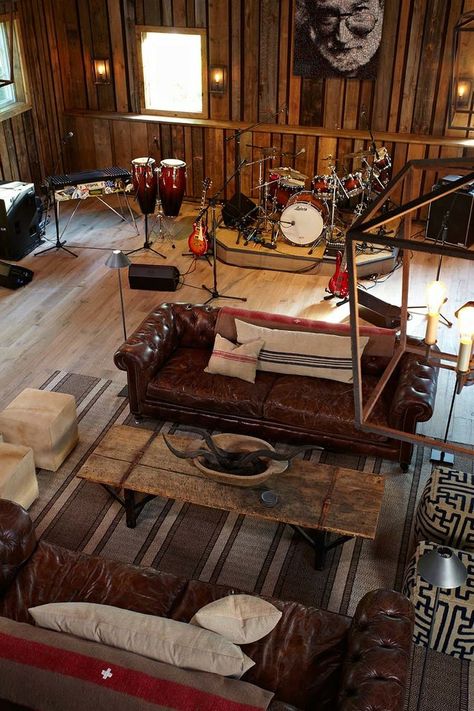 Ruang Studio Musik, Music Studio Design, Drums Studio, Music Room Design, Family Room Remodel, Home Studio Ideas, Drum Room, Home Music Rooms, Rehearsal Room