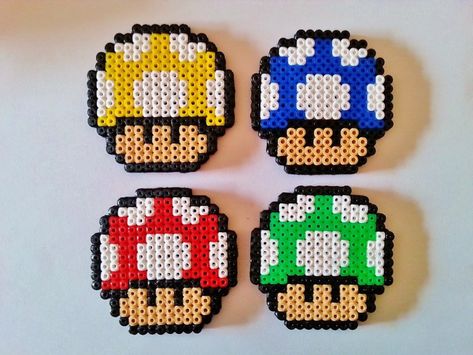 Hama Beads Champiñones super mario Hama Beads Mario, Perler Bead Mario, Hamma Beads Ideas, Game Wall, Beaded Jewelry Pattern, Pixel Beads, Melty Bead Patterns, Hamma Beads, Hama Beads Design