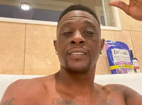 It was not the first time that Boosie Badazz made headlines for something he said. Boosie Badazz Wallpaper, Boosie Badazz Funny, Lil Boosie, Boosie Badazz, Chill Wallpaper, Work Jokes, Why People, Instagram Live, News Songs