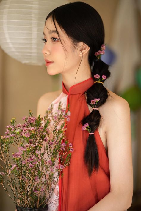 Chinese Hairstyle, Hair Fashion, Photography Ideas, Collage, Hair Styles, Makeup, Flowers, Hair, Photography