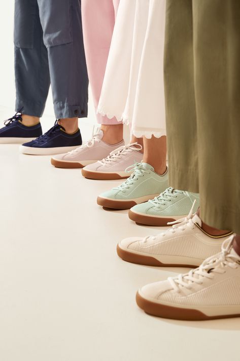 Rothy’s The Lace Up sneaker. #rothys #rothyshoes #rothyssneakers #ecofriendlyproducts #sustainablefashion Lace Crafts, Trending Sneakers, Cute Sandals, New Sneakers, Sneakers Outfit, Fashion Editor, White Sneaker, Shoe Brands, Wedding Sneaker