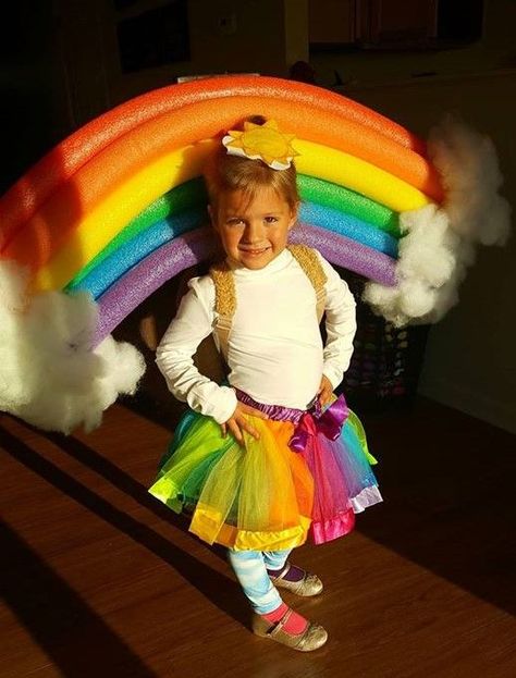 DIY RAINBOW COSTUME, cute toddler kids baby Halloween costumes, easy costume ideas, fun costume rainbow unicorn ideas Costumes Faciles, Rainbow Costume, Diy Costumes Kids Boys, Halloween Costume Couple, Meme Costume, Rainbow Costumes, Baby Kostüm, Diy Costumes Kids, Diy Halloween Costumes For Kids