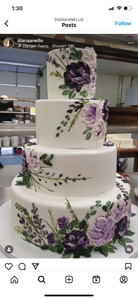 Wedding Cake Purple And Green, Purple And Green Wedding Cake, Iris Wedding, Lavender Wedding Cake, Purple And Green Wedding, Green Wedding Cake, Purple Wedding Cakes, Buttercream Wedding Cake, Cake Decorating Designs