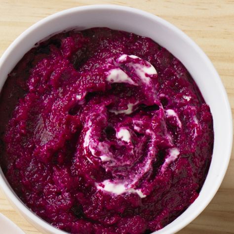 Beetroot mash | Healthy Recipe | Weight Watchers AU Pink Party Foods, Beets Recipe, Beetroot Recipes, Ww Recipe, Mash Recipe, Vegan Entree, Salad Dressing Recipes Homemade, Beet Recipes, Food Plan