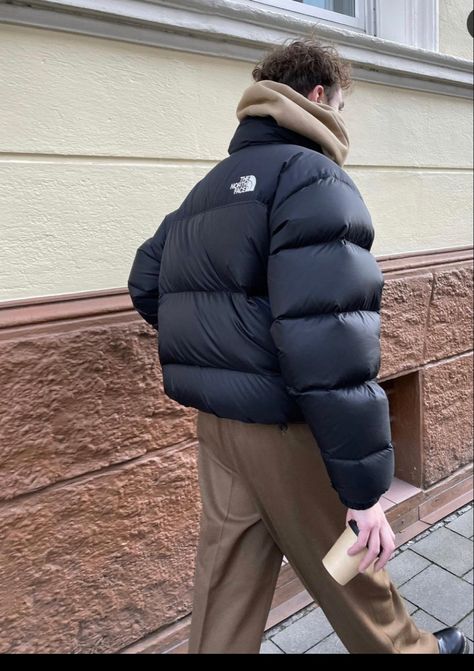 North Face Retro Nuptse Jacket Outfit, The North Face Nuptse Outfit, Northface Nuptse Jacket Outfit, Nuptse Jacket Outfit Men, Nuptse Jacket Outfit, North Face Puffer Jacket Outfit, Brown North Face Puffer, North Face Retro Nuptse, North Face Nuptse Jacket