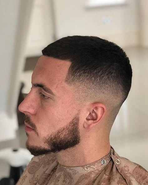 How To Get The Eden Hazard Haircut 2018 Eden Hazard Haircut, Mens High Fade Haircut, Men Fade Haircut Short, Football Hair, High Fade Haircut, Buzz Cut Hairstyles, Taper Fade Haircut, Men's Short Hair, Faded Hair