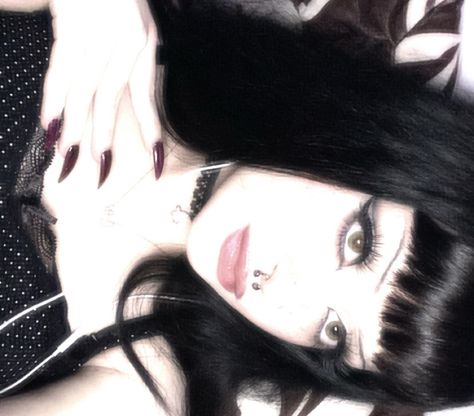 Y2k Bangs Hair, Goth Makeup No Foundation, Black Hair With Micro Bangs, Black Hair Baby Bangs, Goth Hair With Bangs, Quick Goth Makeup, Short Goth Hair With Bangs, Baby Goth Makeup, Black Hair With Bangs Grunge