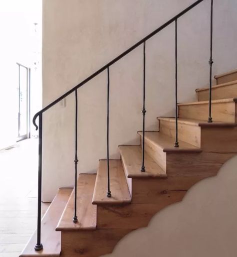 9 Black Stair Railing Ideas That Literally Go With Everything Stair Railing Ideas, Indoor Stair Railing, Black Stair Railing, Wood Railings For Stairs, Indoor Railing, Metal Stair Railing, Interior Stair Railing, Wrought Iron Stair Railing, Black Stairs