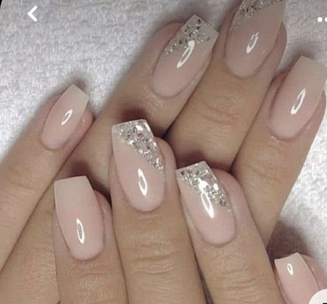 Square Nail Designs Wedding, Natural French Manicure Acrylics, Coffin Bridal Nails Wedding, Elegant Wedding Nails For Bride Square, Romantic Nails Acrylic, Short Work Nail Designs, Short Nail Designs Wedding, Romantic Nails Designs, Bride Nails Elegant