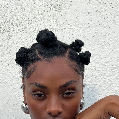 bantu knots, black women, silver jewelry, statement earrings, tattoo, arm tattoo Bantu Knots Hairstyle, Bantu Knot Hairstyles, Books To Read In Your 20s, Tell Me Something, Bantu Knots, Tattoo Arm, Braid Hairstyles, Jewelry Statement, Natural Hairstyles