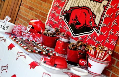 Football party, we'd do Red Wolves of course!! 16 Candle Ceremony, Razorback Tailgate Decor, Arkansas Razorback Party, Arkansas Razorbacks Party, Cubicle Birthday Decorations, Sweet 16 Candle Ceremony, Razorback Party, Arkansas Razorback Nursery, Pig Signs