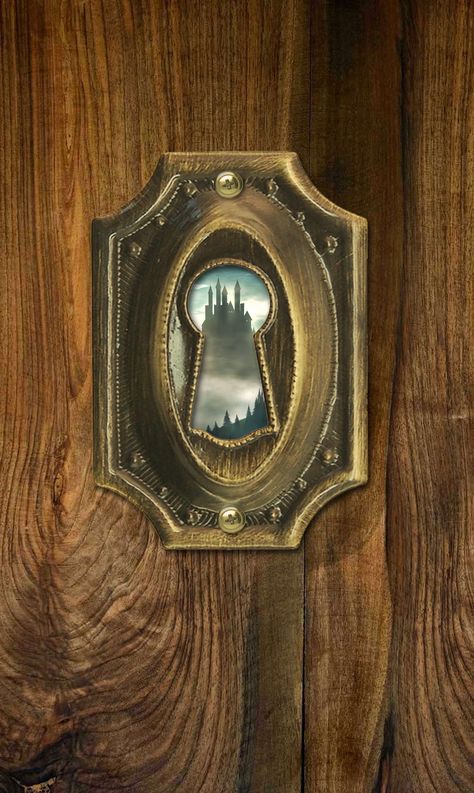 Keyhole to a fantasy world Keyhole Art Ideas, Lock And Key Art, World Iphone Wallpaper, Alice Nails, Sunrise Art Painting, Iphone Wallpaper Art, Tiktok Wallpaper, Portal Art, 1 Clipart