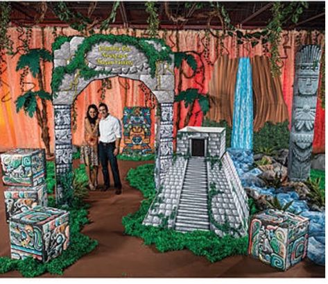 Prom Themes Ideas, Column Decor, Cardboard Props, Prom Themes, Ancient Aztecs, Themes Ideas, Ancient Maya, Prom Theme, Garden Kit