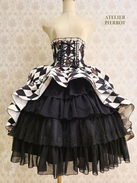 Diamond Circus Corset Skirt by Atelier Pierrot Pierrot Clown Outfit, Victorian Circus Costume, Circus Core Outfits, Circus Inspired Outfit, Chess Outfit, Clown Skirt, Drag Clown, Circus Clothes, Circus Ball