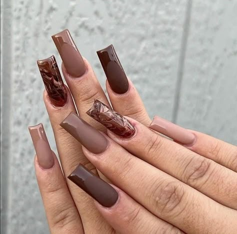 Brown Nails Art, Winter Nail Art Ideas, Brown Acrylic Nails, Brown Nail Polish, Brown Nail, Brown Nails Design, Tapered Square Nails, Fall Acrylic Nails, Long Acrylic Nails Coffin