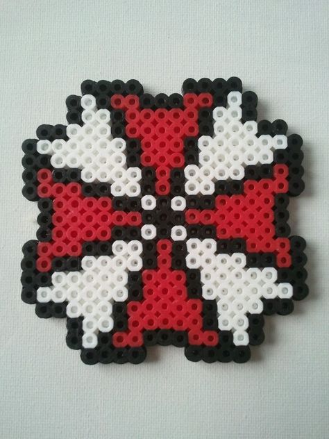 Umbrella Corp sign from Resident Evil I made for my cousin(: Resident Evil Perler Beads, Umbrella Corporation, Pixel Heart, Diy Perler Bead Crafts, Diy Perler Beads, Digital Art Design, Perler Beads Designs, Perler Patterns, All Craft