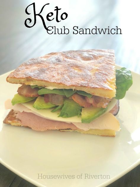 Keto Club Sandwich, Family Lunch Recipes, Club Sandwich Recipes, Low Carb Wraps, Fast Healthy Lunches, Family Lunch, Roast Turkey Breast, Fast Healthy Meals, Carb Free