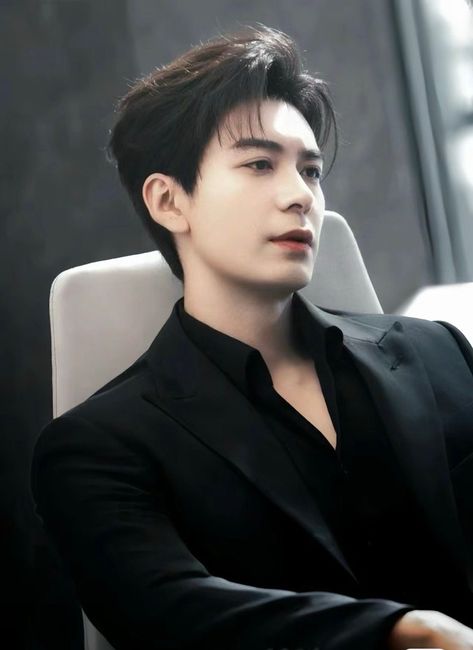 Pilot Uniform Men, Chen Xing Xu, China Actor, Ideal Man, Photography Poses For Men, Men In Uniform, Ulzzang Boy, Poses For Men, Handsome Anime Guys