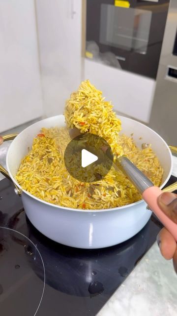 102K views · 6.5K likes | Atinuke Obele on Instagram: "Happy new week Fam.

Here is Today’s lunch box video. You see this Native Fried Rice it’s a must try so delicious.

#food #foodie #foodblogger #contentcreator #lunchbox #lunchboxmom #teekayskitchen" Lunch Box Video, Box Video, Happy New Week, So Delicious, New Week, Fried Rice, Delicious Food, Food Blogger, Food Ideas